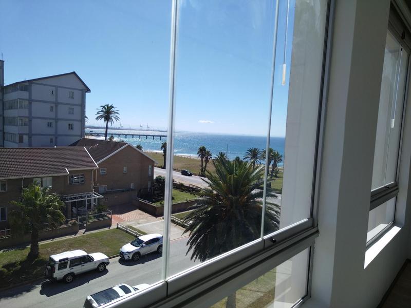 2 Bedroom Property for Sale in Summerstrand Eastern Cape